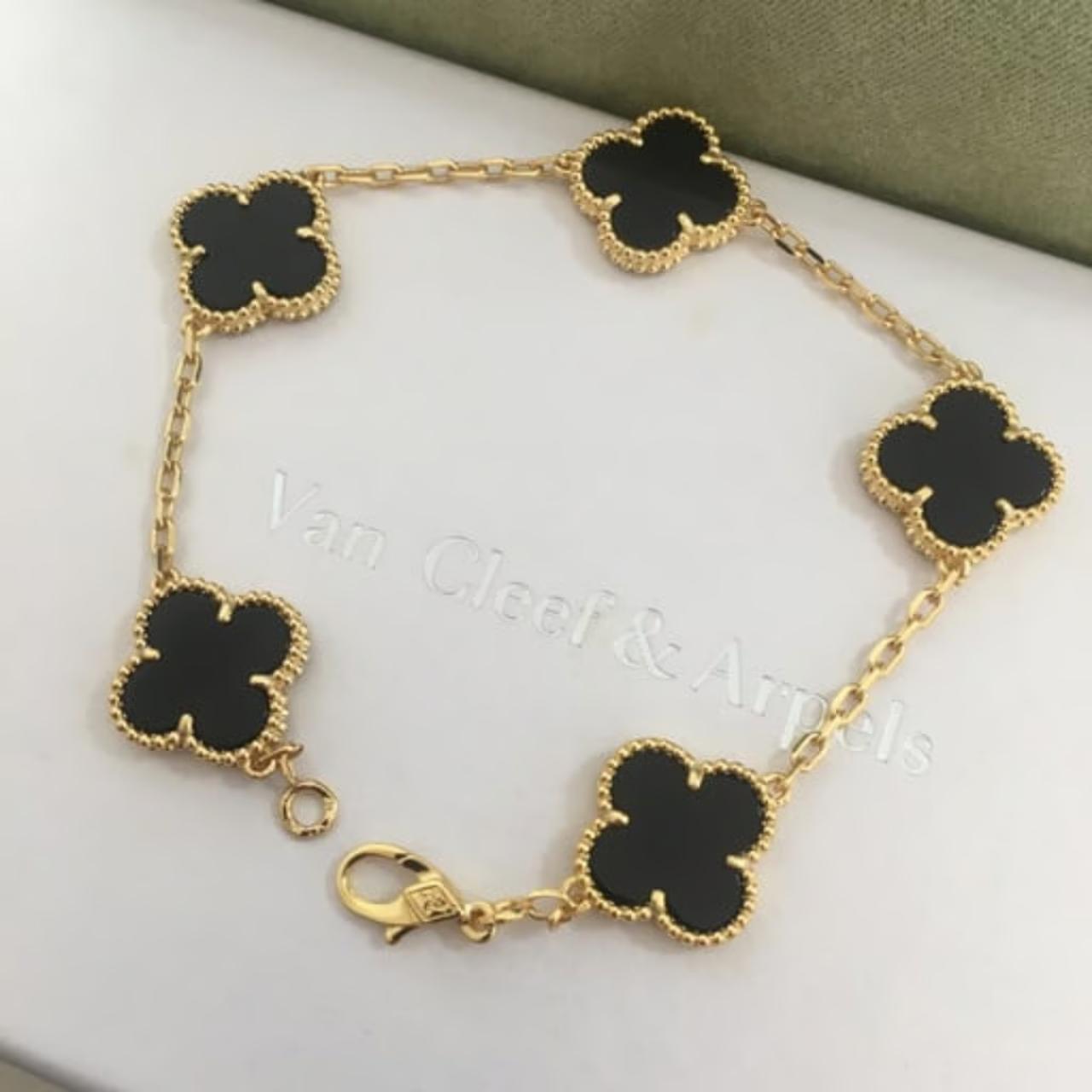 💎Brazalete San Clef💎